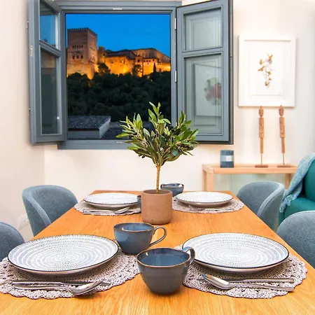 Apartment Chezmoihomes A Piece Of Heaven Over The Alhambra