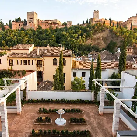 Chezmoihomes A Piece Of Heaven Over The Alhambra